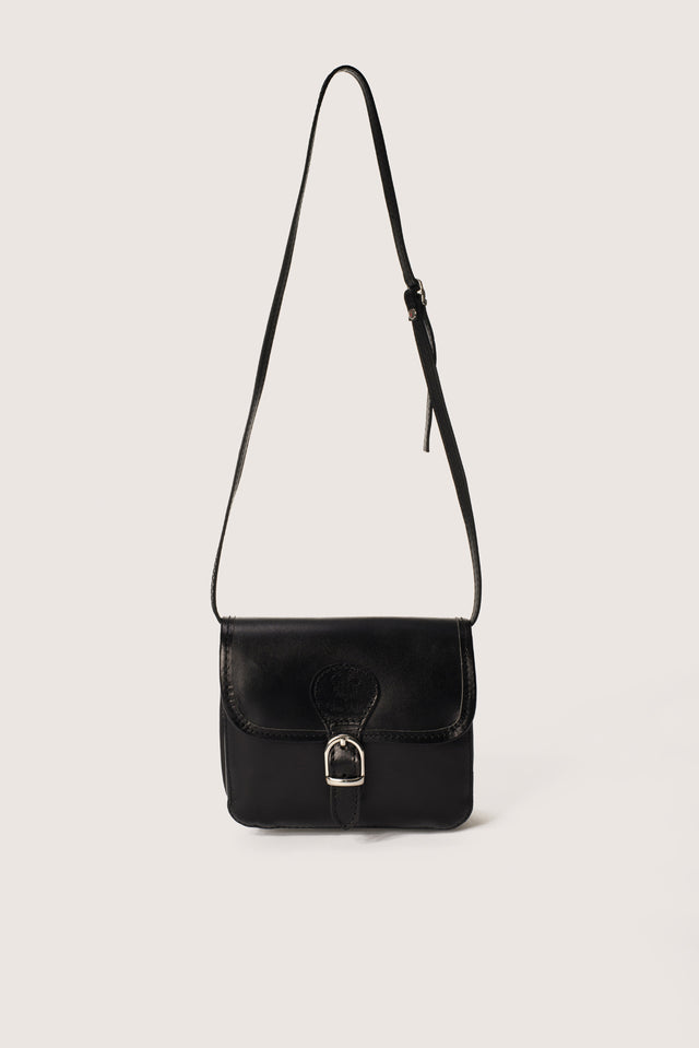 NADENKA BLACK