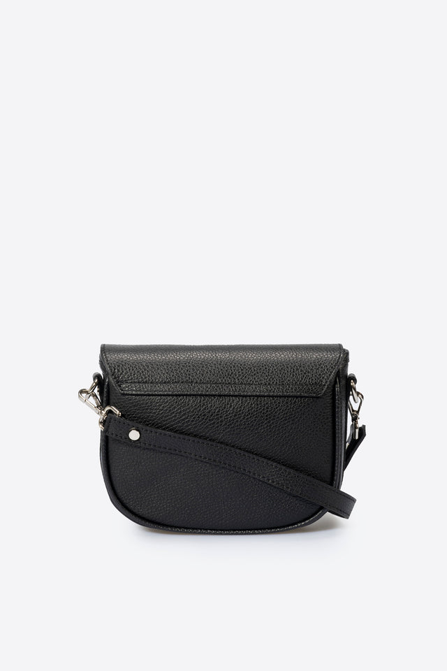 BELA BLACK