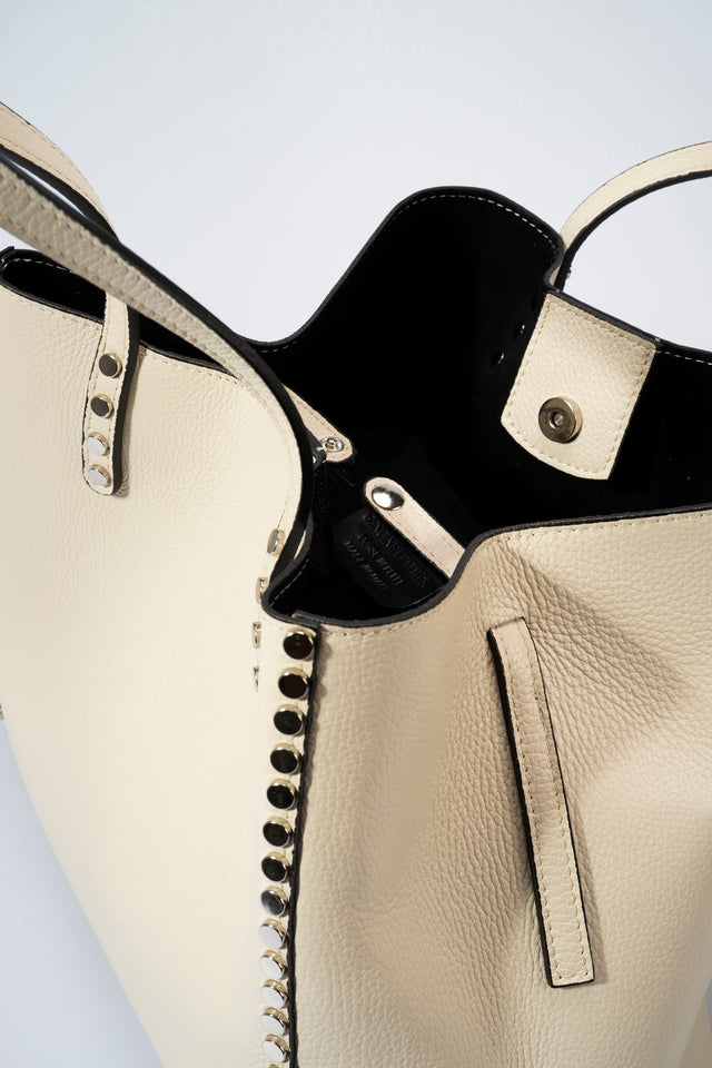 SONIA BEIGE