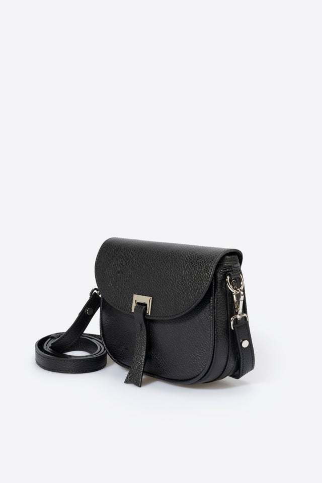 BELA BLACK